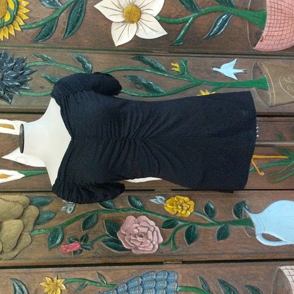 EUC Max Studio Black Ruched Short Sleeve Top Size XS Bardot Hepburn Retro 50s - Picture 2 of 4